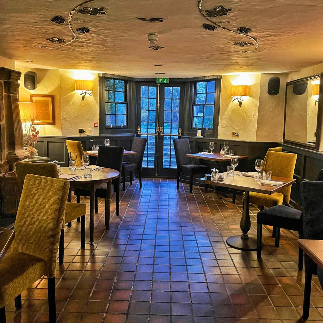 Hotel The Cleveland Tontine Northallerton Esterno foto